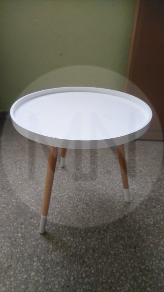 τραπεζακι σαλονιου